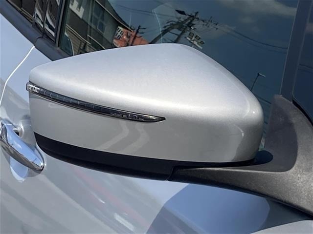 Nissan LEAF 2020 8261078-19