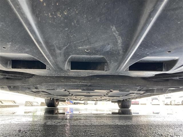 Nissan LEAF 2020 8261078-2
