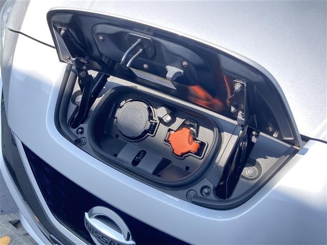 Nissan LEAF 2020 8261078-27