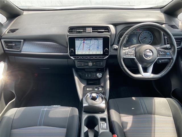Nissan LEAF 2020 8261078-32