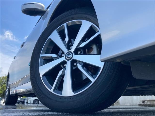 Nissan LEAF 2020 8261078-41