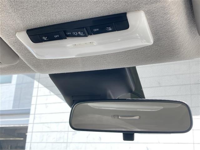 Nissan LEAF 2020 8261078-5