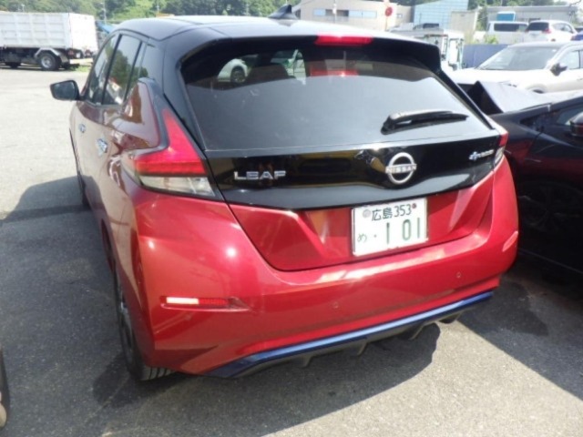 Nissan LEAF 2019 8261087-1