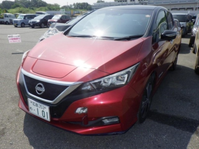Nissan LEAF 2019 8261087-4