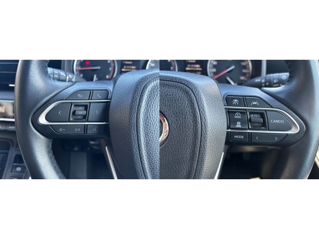 Toyota NOAH 2022 8261058-20