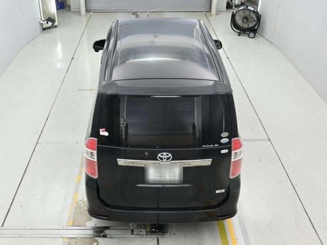 Toyota NOAH 2008 8261120-8
