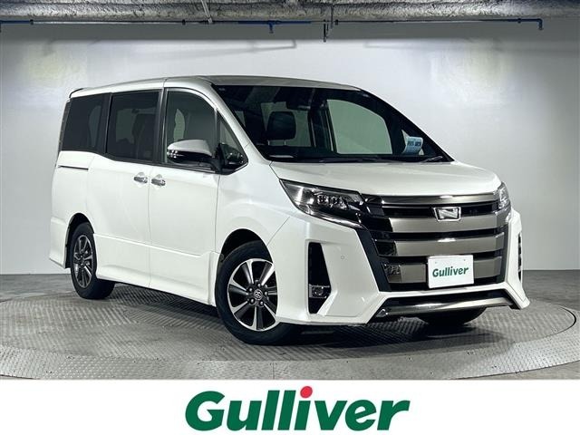 Toyota NOAH 2020 8261767-0