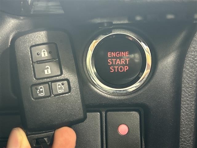 Toyota NOAH 2020 8261767-12