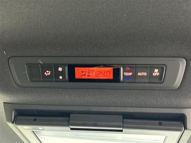 Toyota NOAH 2020 8261767-19