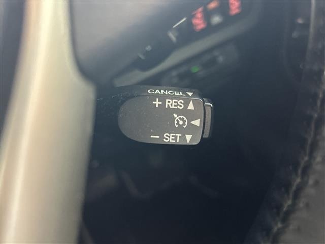 Toyota NOAH 2020 8261767-4