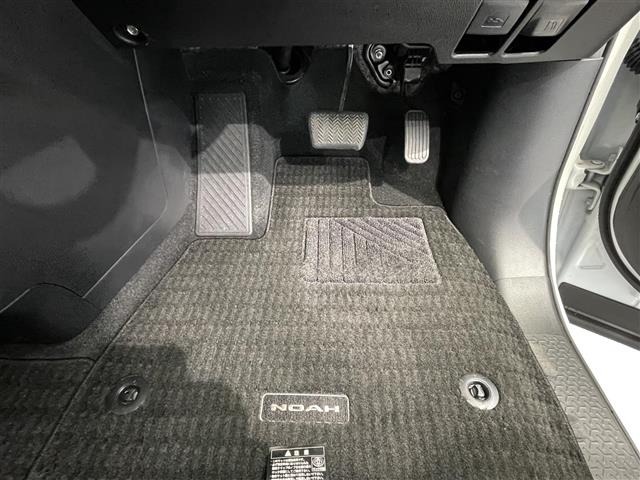 Toyota NOAH 2023 8261768-10