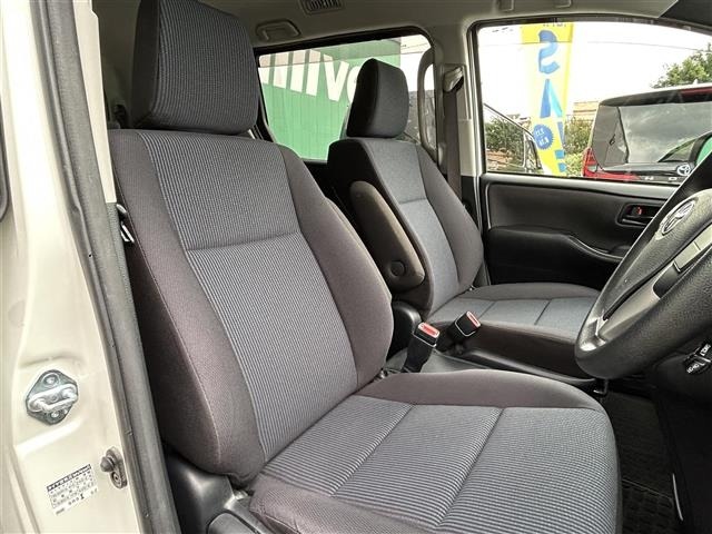 Toyota NOAH 2021 8261769-9