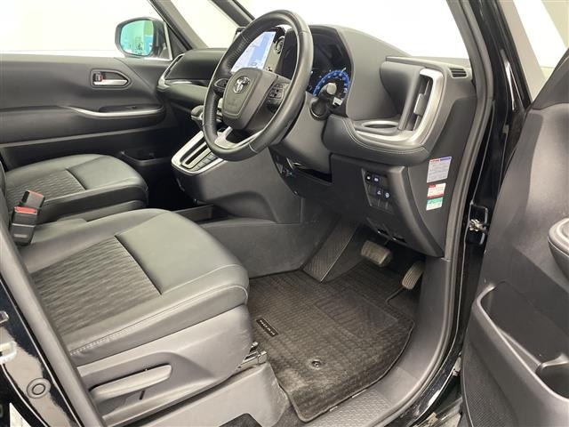 Toyota NOAH 2024 8261770-11