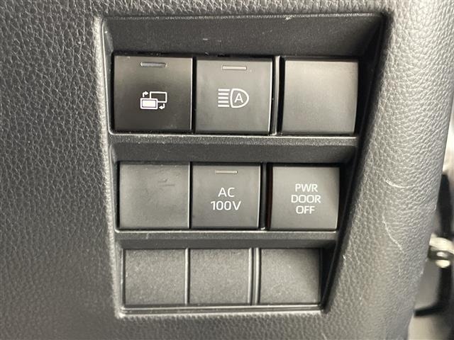 Toyota NOAH 2024 8261770-19