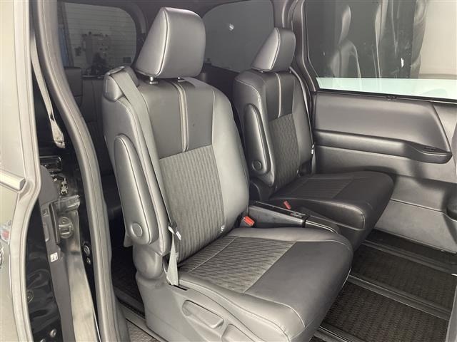 Toyota NOAH 2024 8261770-22