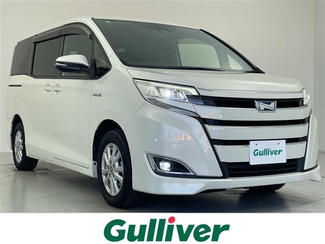 Toyota NOAH 2020 8261775-0