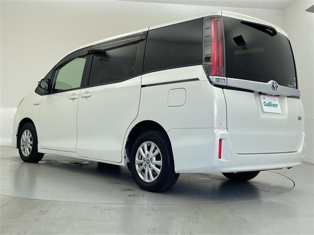 Toyota NOAH 2020 8261775-13