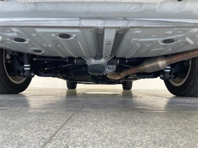 Toyota NOAH 2023 8261781-15