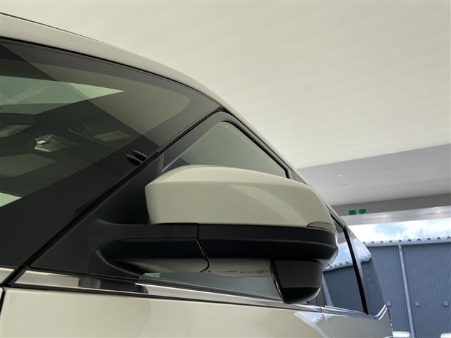 Toyota NOAH 2023 8261781-17