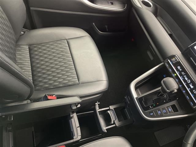 Toyota NOAH 2023 8261781-4