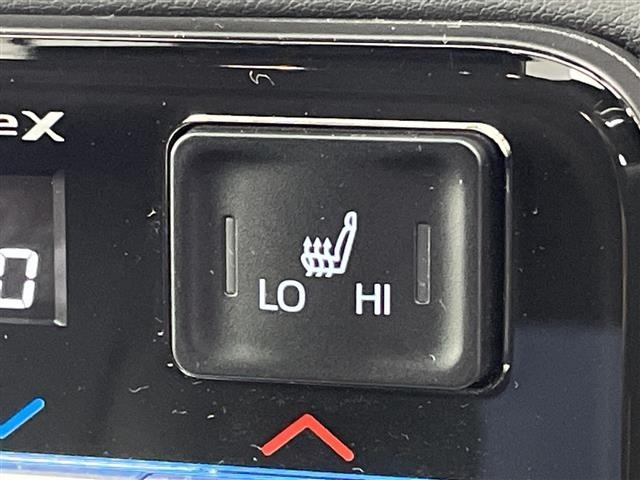 Toyota NOAH 2023 8261786-19