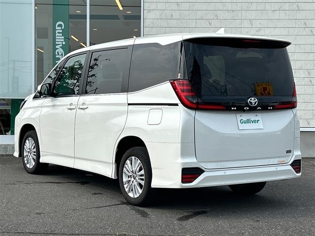 Toyota NOAH 2022 8261793-13