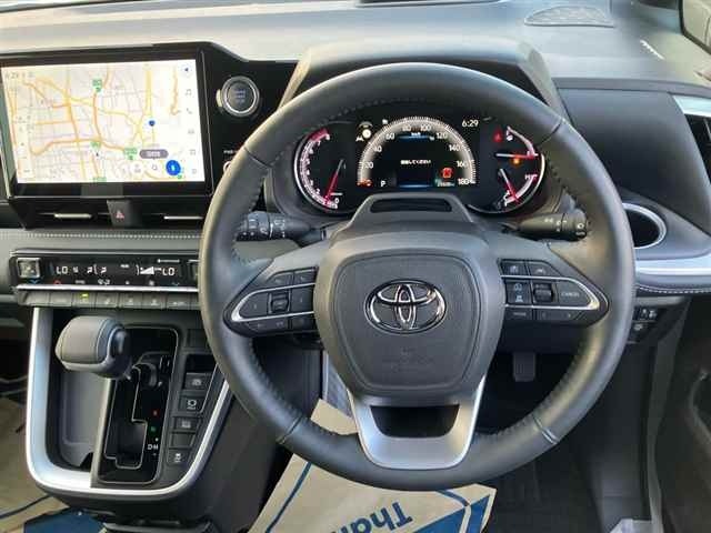 Toyota NOAH 2023 8261839-3