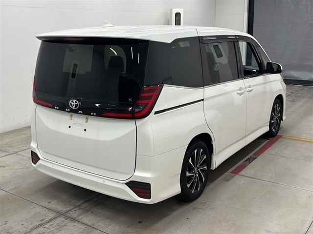 Toyota NOAH 2023 8261839-5