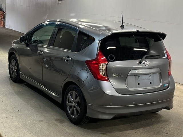Nissan NOTE 2015 8267689-1