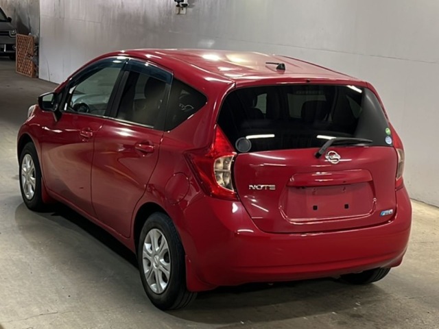 Nissan NOTE 2016 8267692-1