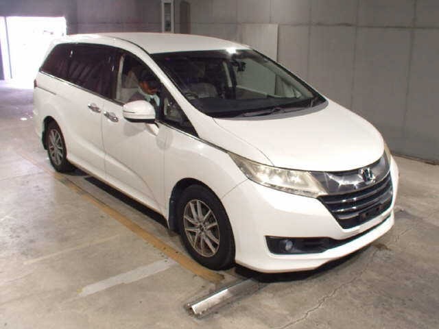 Honda ODYSSEY 2014 8267675-0