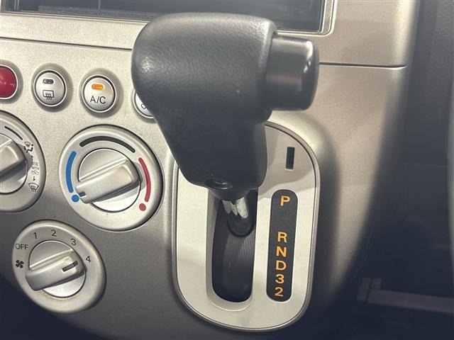 Nissan OTTI 2010 8267560-10