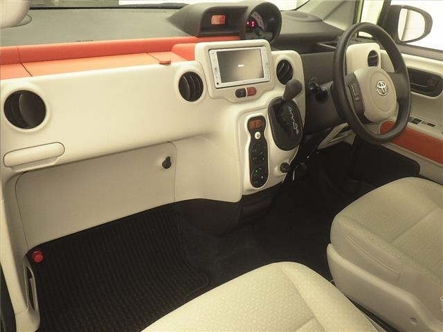 Toyota PORTE 2012 8266523-4