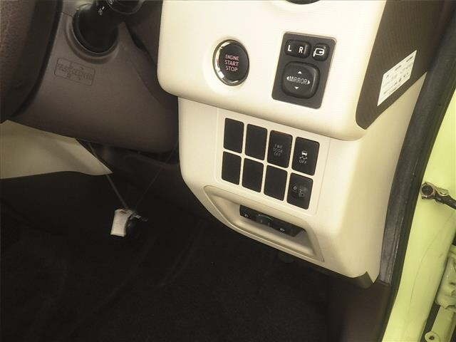 Toyota PORTE 2012 8266523-8