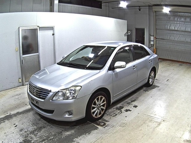 Toyota PREMIO 2009 8263540-4