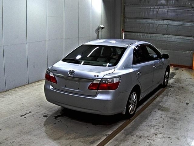 Toyota PREMIO 2009 8263540-5