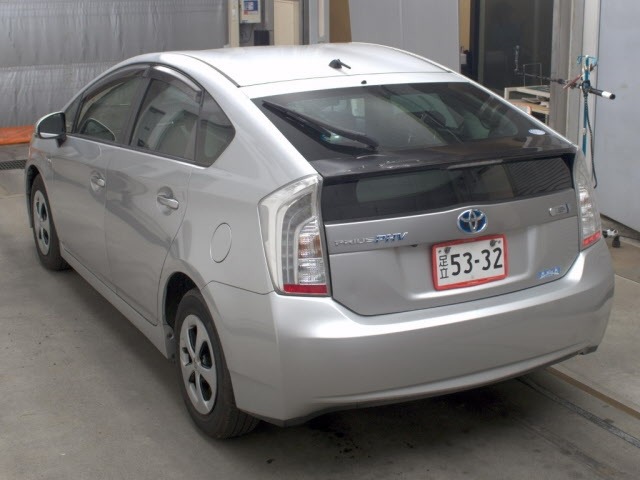Toyota PRIUS PHV 2013 8258677-1