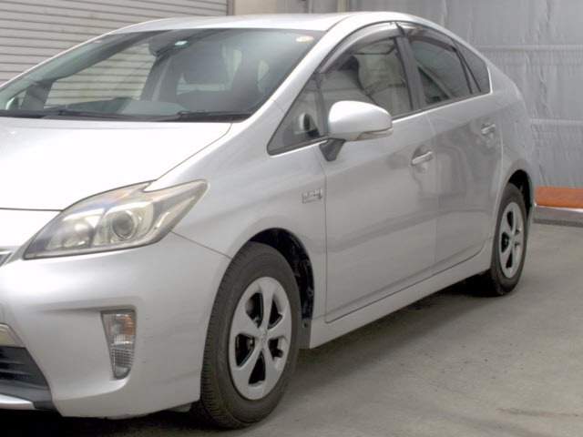 Toyota PRIUS PHV 2013 8258677-4