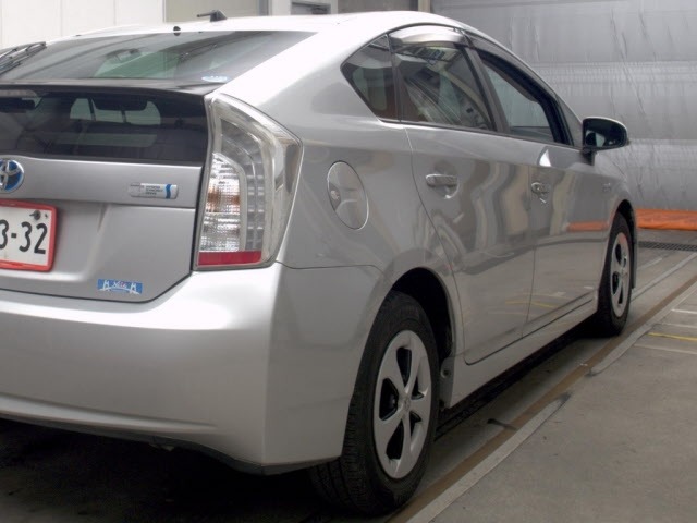 Toyota PRIUS PHV 2013 8258677-5