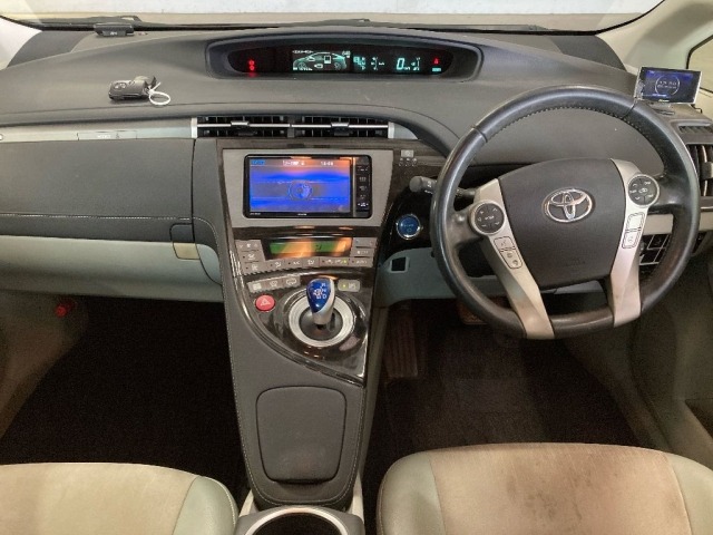 Toyota PRIUS PHV 2014 8258698-3