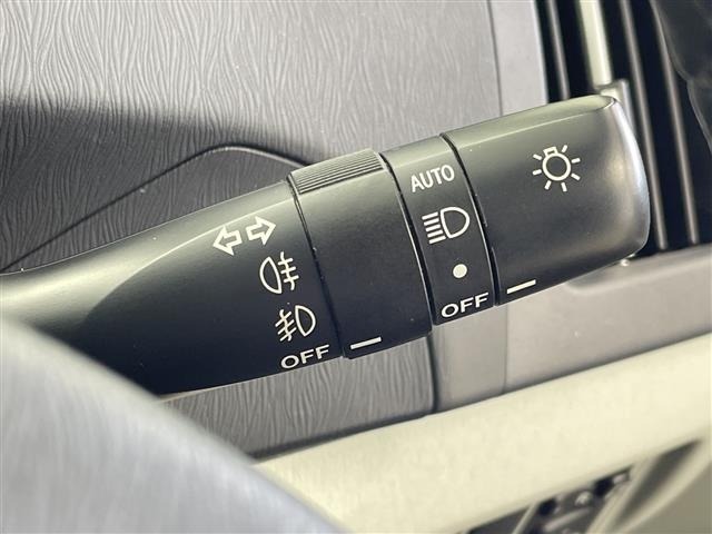 Toyota PRIUS PHV 2012 8258829-12