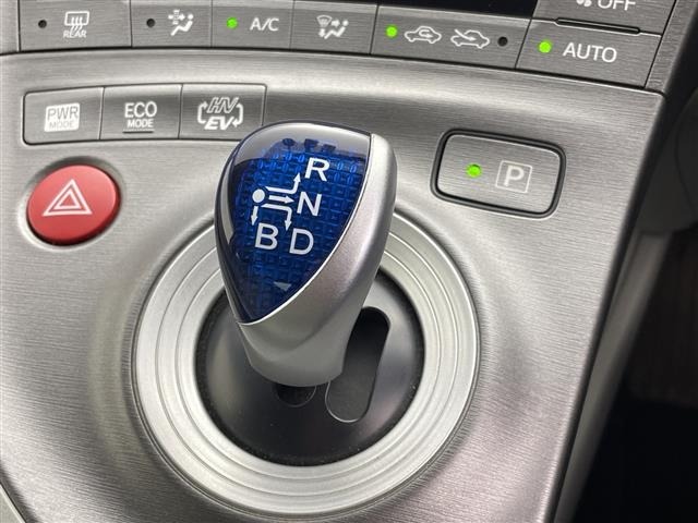 Toyota PRIUS PHV 2012 8258829-6