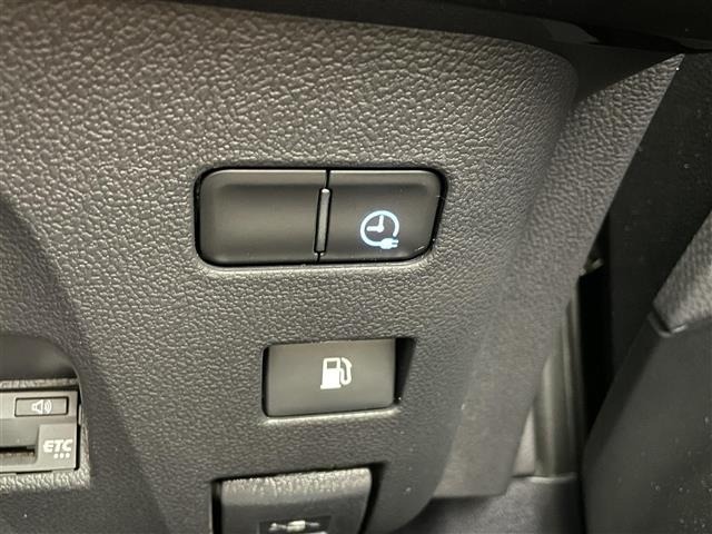 Toyota PRIUS PHV 2017 8258860-1