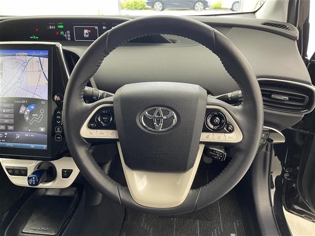 Toyota PRIUS PHV 2017 8258860-3