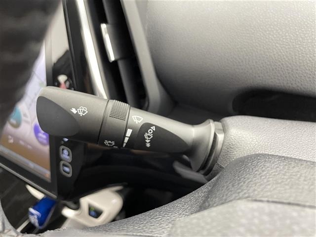 Toyota PRIUS PHV 2017 8258860-8