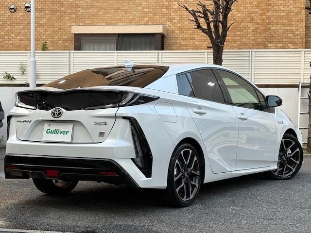 Toyota PRIUS PHV 2021 8258874-17