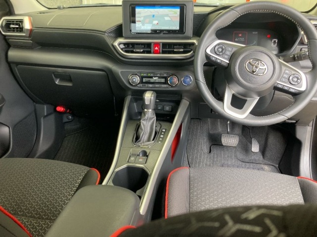 Toyota RAIZE 2025 8263168-4