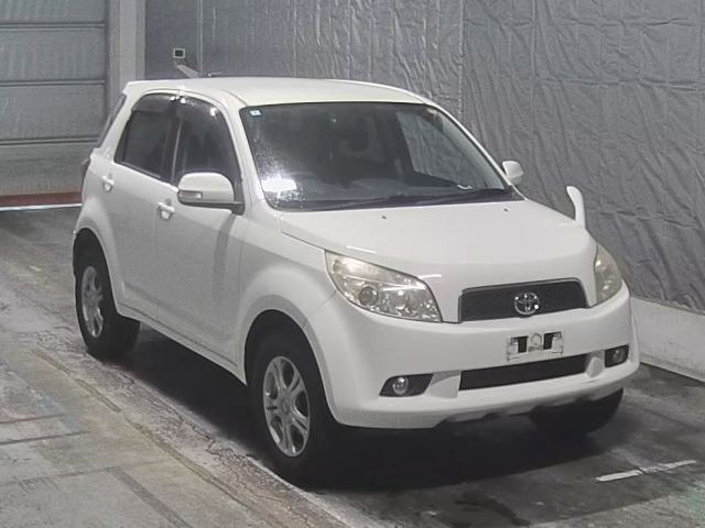 Toyota RUSH 2006 8259662-7