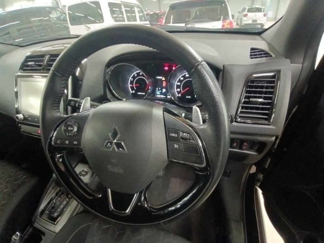 Mitsubishi RVR 2021 8263396-9