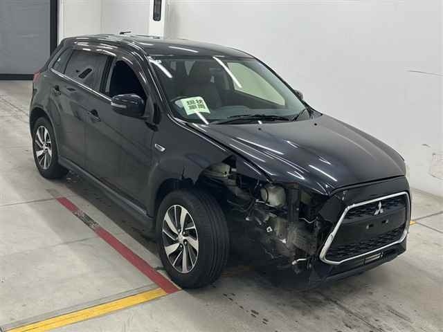 Mitsubishi RVR 2014 8263503-0